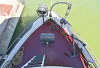 ক্রুজ জাহাজ বিক্রির জন্য