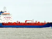 তেল/রাসায়নিক ট্যাঙ্কার বিক্রির জন্য