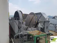 ক্রেন জাহাজ বিক্রির জন্য