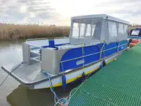 ফেরি জাহাজ বিক্রির জন্য