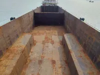 কন্টেইনার জাহাজ বিক্রির জন্য