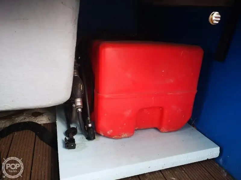 মাছ প্রক্রিয়াকরণ জাহাজ বিক্রির জন্য