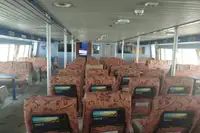 ক্রুজ জাহাজ বিক্রির জন্য