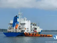 রিফার জাহাজ বিক্রির জন্য