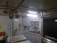 ক্রু বোট বিক্রির জন্য