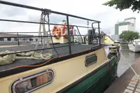 বার্জ বিক্রির জন্য