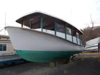 ফেরি জাহাজ বিক্রির জন্য