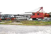 ক্রেন জাহাজ বিক্রির জন্য