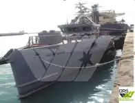 ক্রু বোট বিক্রির জন্য