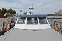 ক্রুজ জাহাজ বিক্রির জন্য