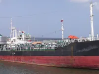 তেল/রাসায়নিক ট্যাঙ্কার বিক্রির জন্য
