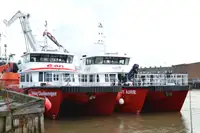 ক্যাটামারান বিক্রির জন্য