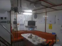 ক্রু বোট বিক্রির জন্য