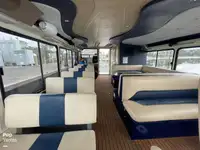 ক্রুজ জাহাজ বিক্রির জন্য