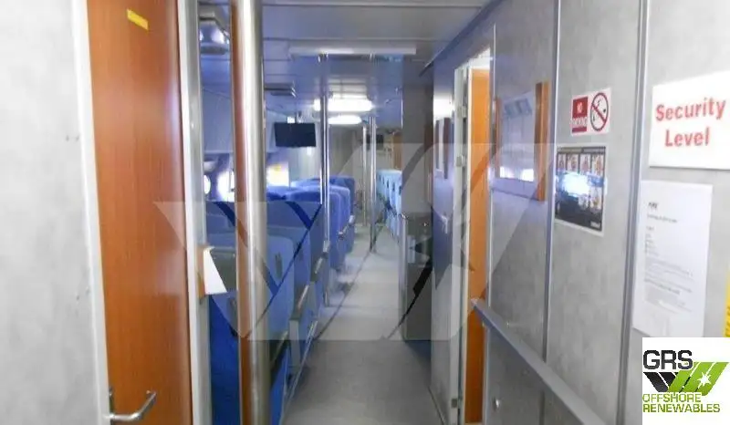 ক্রু বোট বিক্রির জন্য