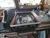 লাইফবোট বিক্রির জন্য