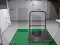 মাছ ধরার জাহাজ বিক্রির জন্য