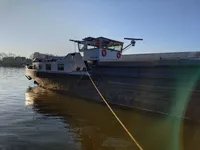 বার্জ বিক্রির জন্য