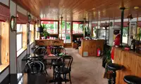 ভাসমান হোটেল বিক্রির জন্য