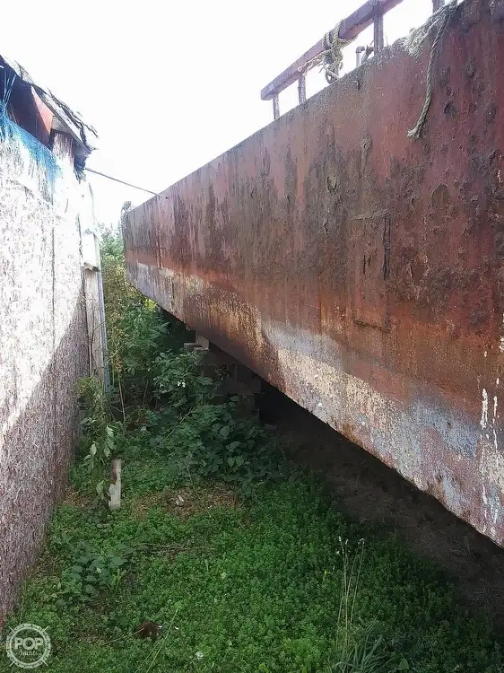 বার্জ বিক্রির জন্য