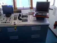 সরবরাহ জাহাজ বিক্রির জন্য