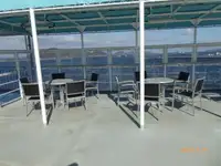 ফেরি জাহাজ বিক্রির জন্য