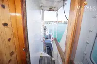 গবেষণা জাহাজ বিক্রির জন্য