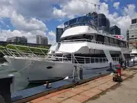 যাত্রীবাহী জাহাজ বিক্রির জন্য