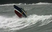 পাইলট বোট বিক্রির জন্য