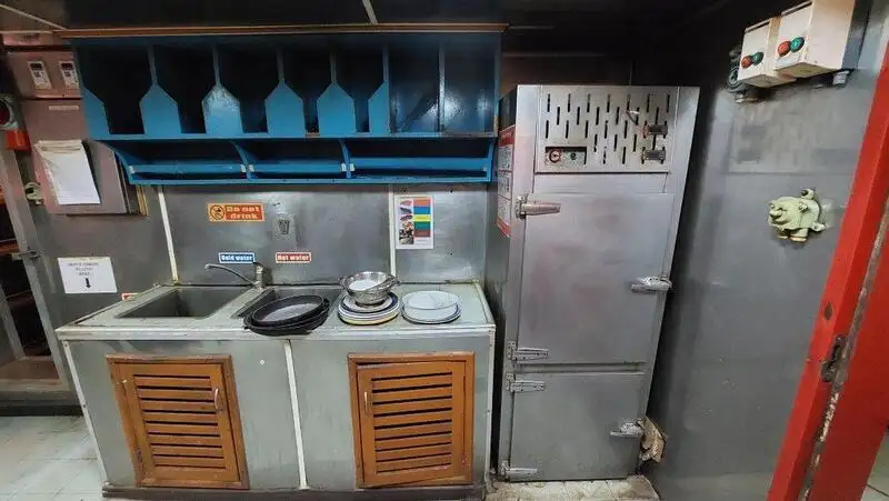 টগবোট বিক্রির জন্য
