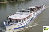 ক্রুজ জাহাজ বিক্রির জন্য