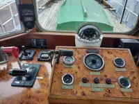 পাইলট বোট বিক্রির জন্য