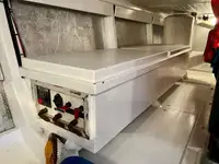 ক্রুজ জাহাজ বিক্রির জন্য