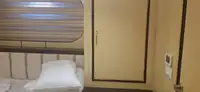 ক্রুজ জাহাজ বিক্রির জন্য