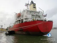 তেল/রাসায়নিক ট্যাঙ্কার বিক্রির জন্য