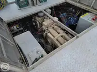 লাইফবোট বিক্রির জন্য