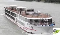 ক্রুজ জাহাজ বিক্রির জন্য
