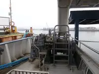 ধারক জাহাজ বিক্রির জন্য