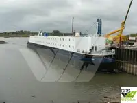 কন্টেইনার জাহাজ বিক্রির জন্য