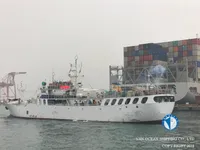 লংলাইনার বিক্রির জন্য