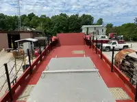 ল্যান্ডিং ক্রাফট, ট্যাঙ্ক বিক্রির জন্য