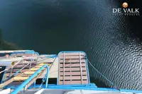 ভাসমান হোটেল বিক্রির জন্য