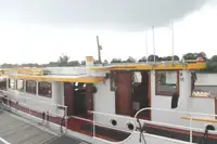 ক্রুজ জাহাজ বিক্রির জন্য