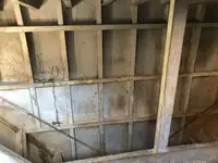 কন্টেইনার জাহাজ বিক্রির জন্য