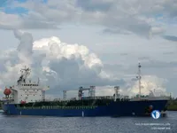 তেল/রাসায়নিক ট্যাঙ্কার বিক্রির জন্য
