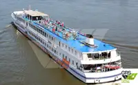 ক্রুজ জাহাজ বিক্রির জন্য