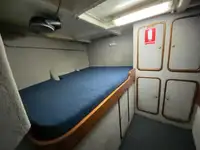 লংলাইনার বিক্রির জন্য