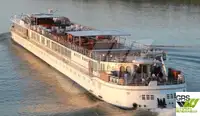 ক্রুজ জাহাজ বিক্রির জন্য