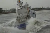 প্যাট্রোল বোট বিক্রির জন্য