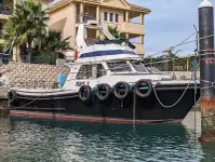 Trawler বিক্রির জন্য
